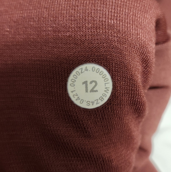 NWOT Lululemon Align Scalloped Hem High-Rise Crop 23" Red Merlot Size 12 - Picture 11 of 11